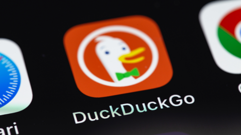 DuckDuckGo's 'Scam Blocker' Just Got a Big Upgrade