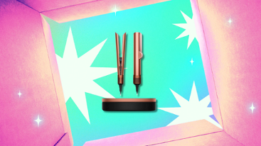 The Dyson Airstrait Straightener Is $150 Off for Black Friday
