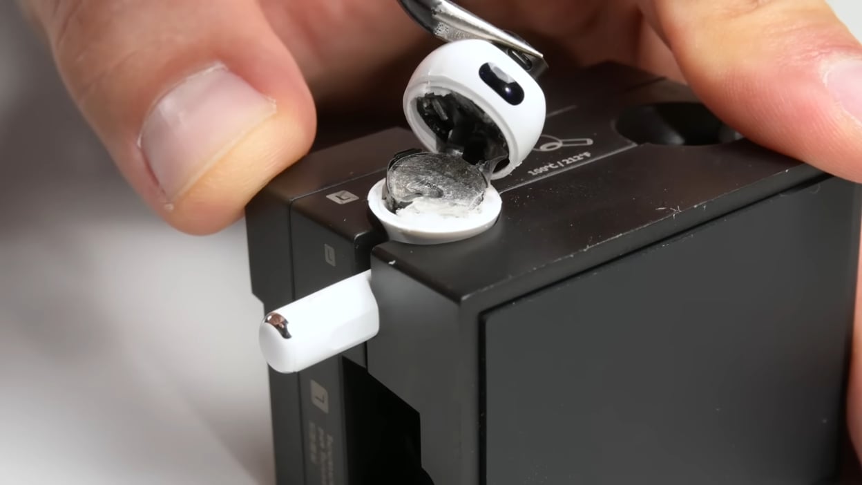 Here's Why AirPods Pro 3 Are 'Unrepairable'