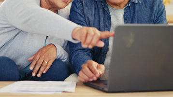 How to Choose a High-Yield Savings Account